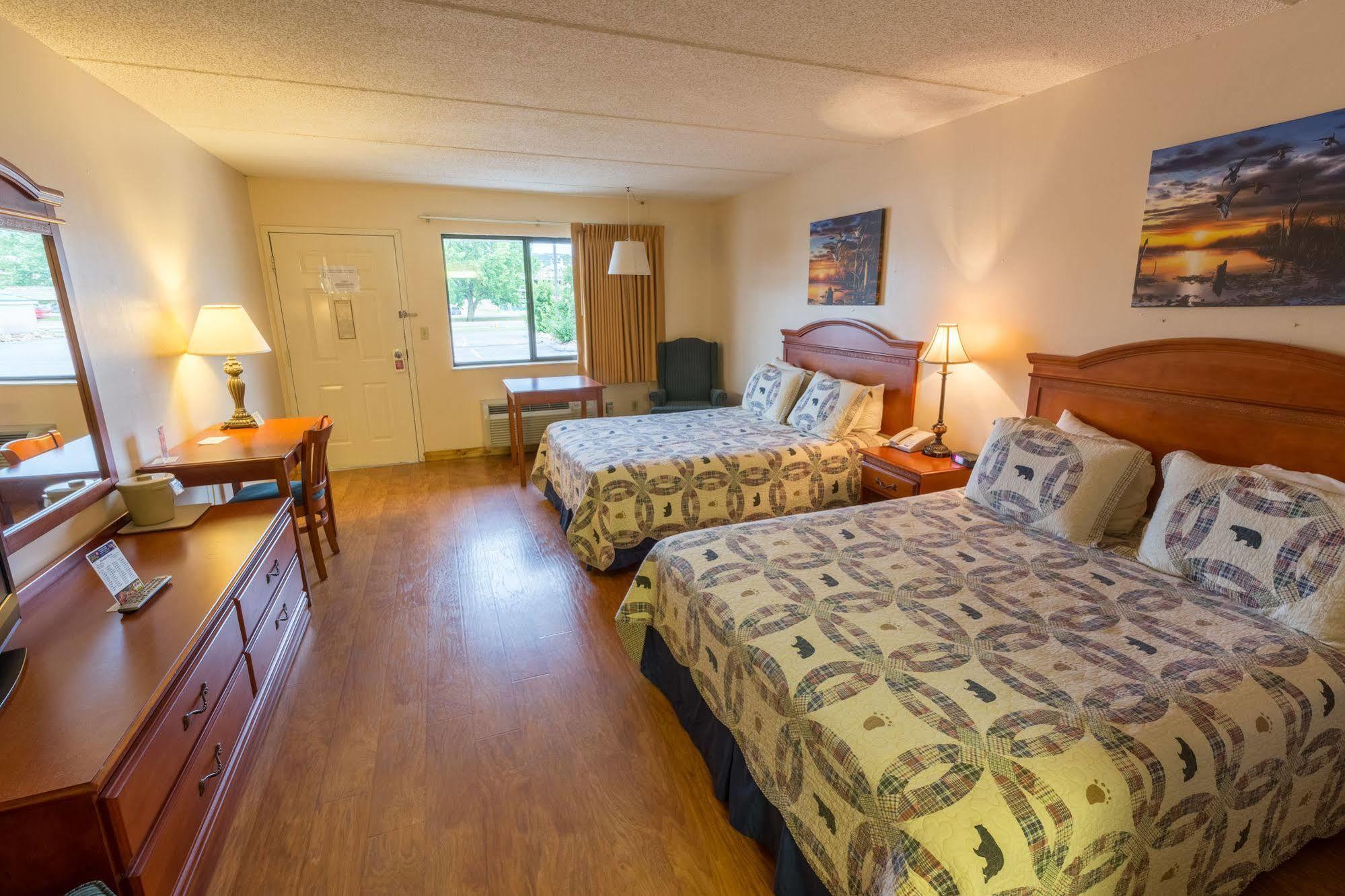 פיג'ן פורג' Mountain Breeze Motel מראה חיצוני תמונה