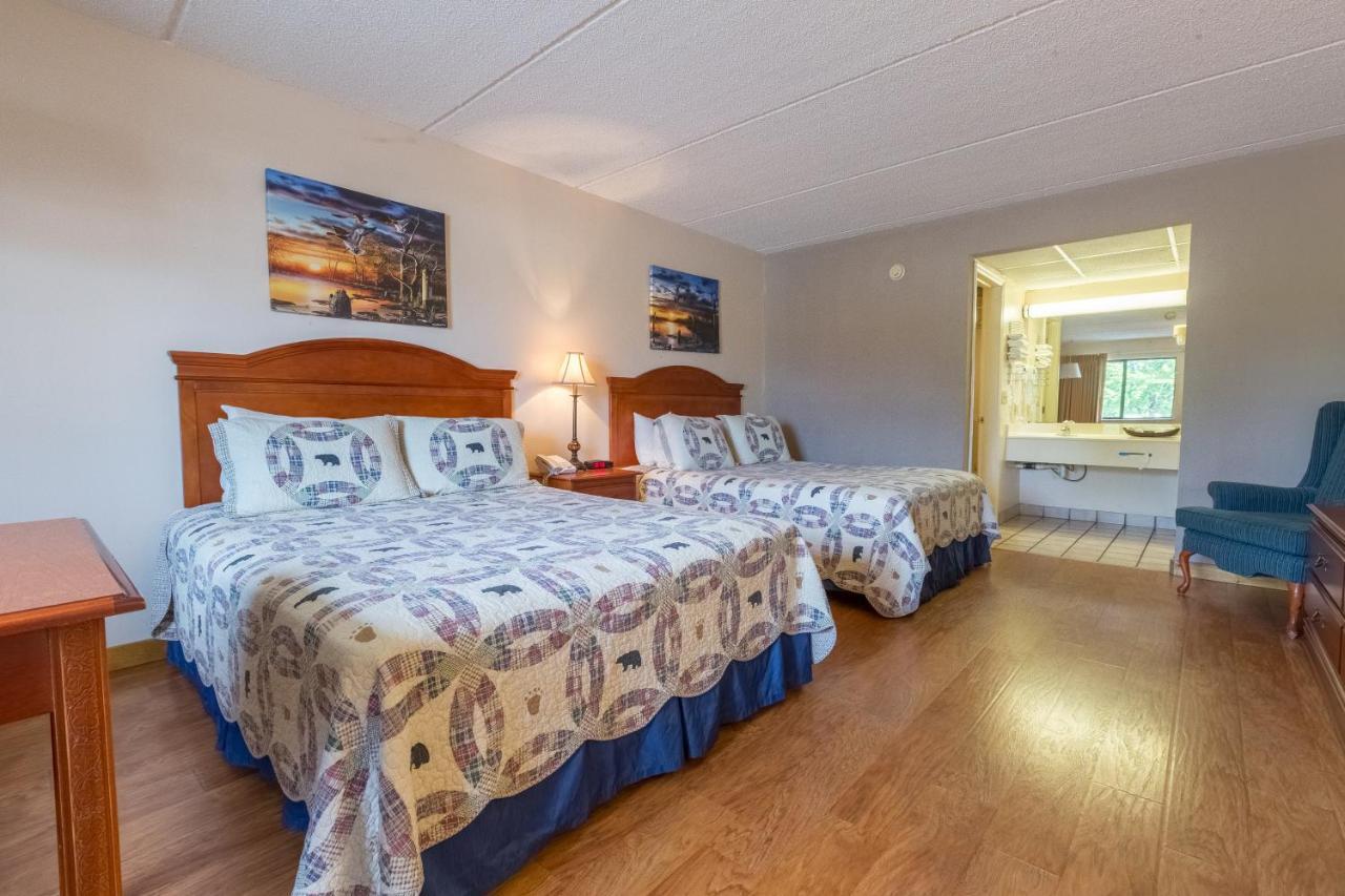 פיג'ן פורג' Mountain Breeze Motel מראה חיצוני תמונה